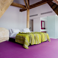 different-hotels-op-met-de-vrienden-3.jpg